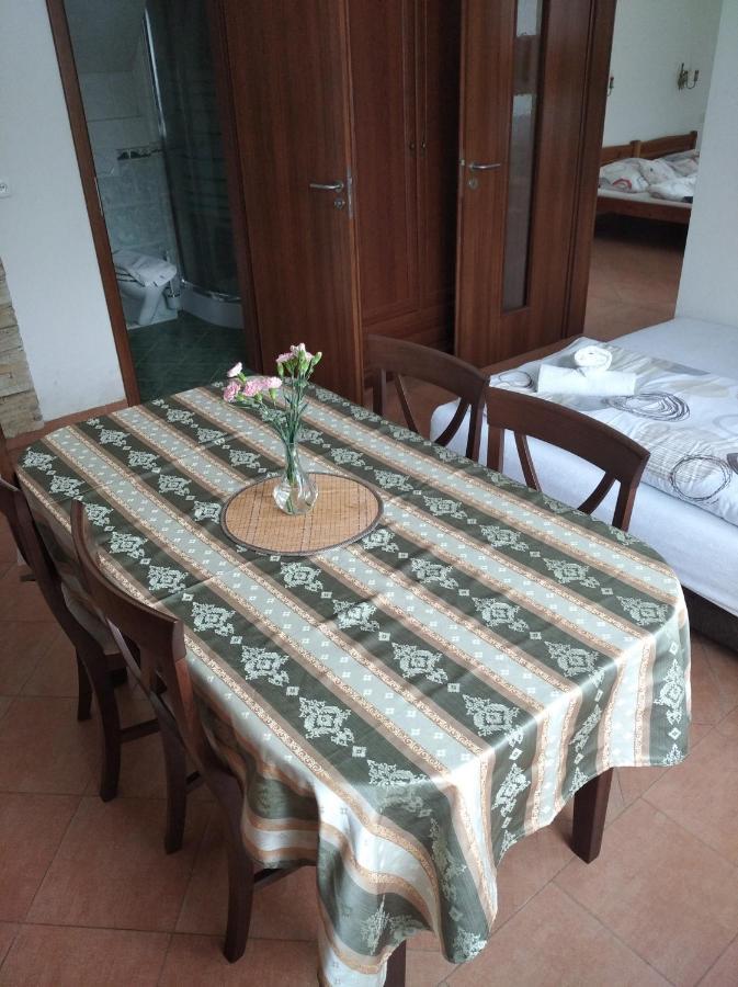 Ferienwohnung Dvur U Kaplicky Žďár nad Sázavou Exterior foto